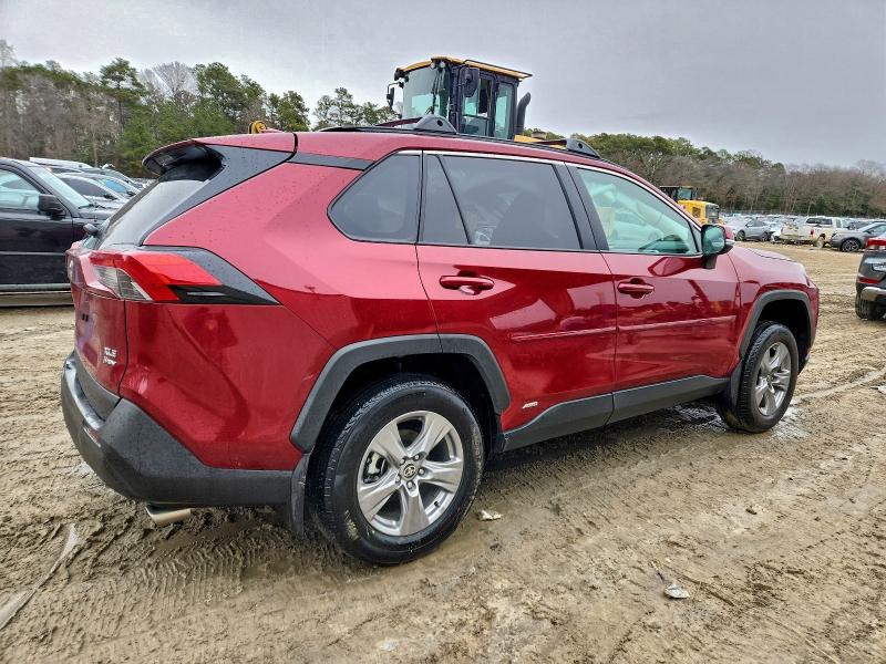 Фото 3 - TOYOTA RAV4