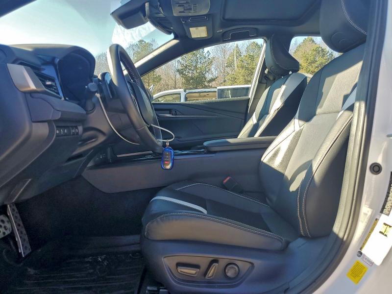 Фото 7 - TOYOTA CAMRY