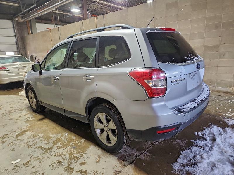 Фото 2 - SUBARU FORESTER