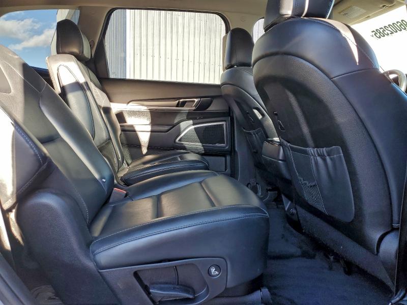 Фото 11 - KIA TELLURIDE