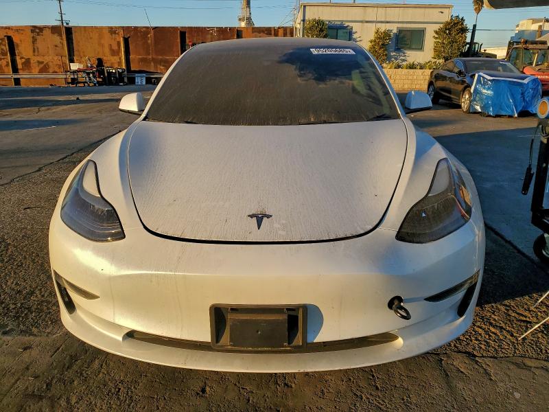 Фото 5 - TESLA MODEL 3