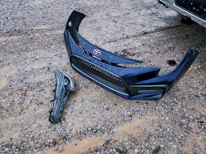 Фото 12 - TOYOTA COROLLA