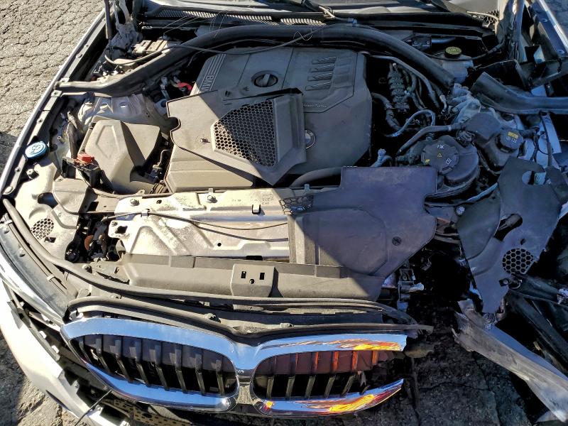 Фото 11 - BMW 3 SERIES