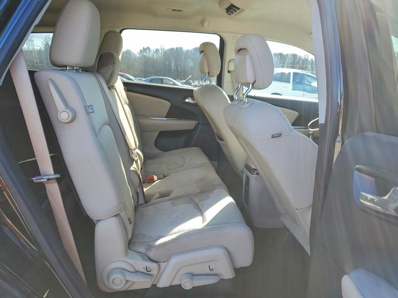 Фото 10 - DODGE JOURNEY