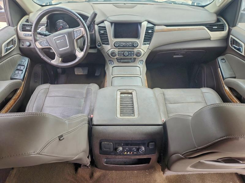 Фото 8 - GMC YUKON