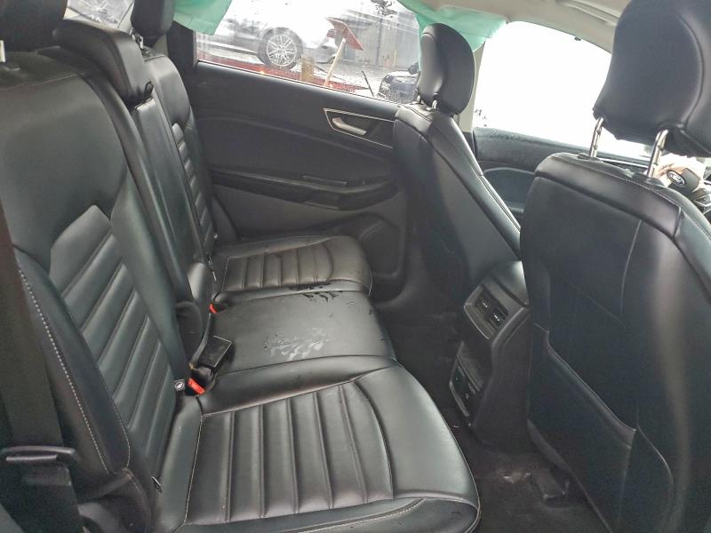 Фото 11 - FORD EDGE