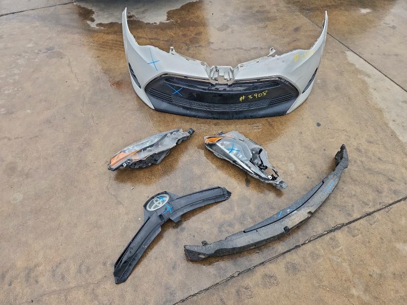 Фото 12 - TOYOTA COROLLA