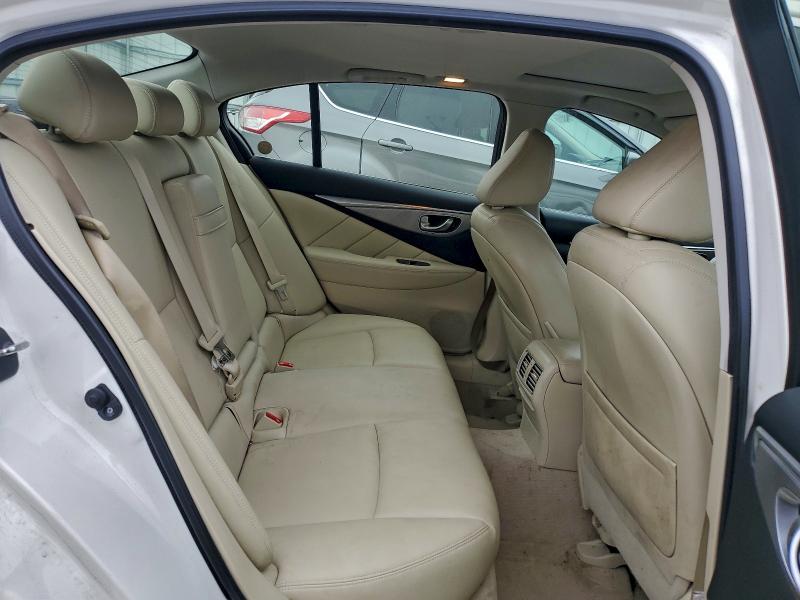 Фото 10 - INFINITI Q50