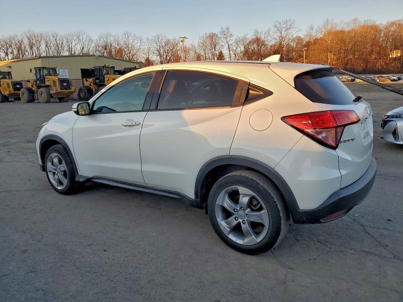 Фото 2 - HONDA HR-V