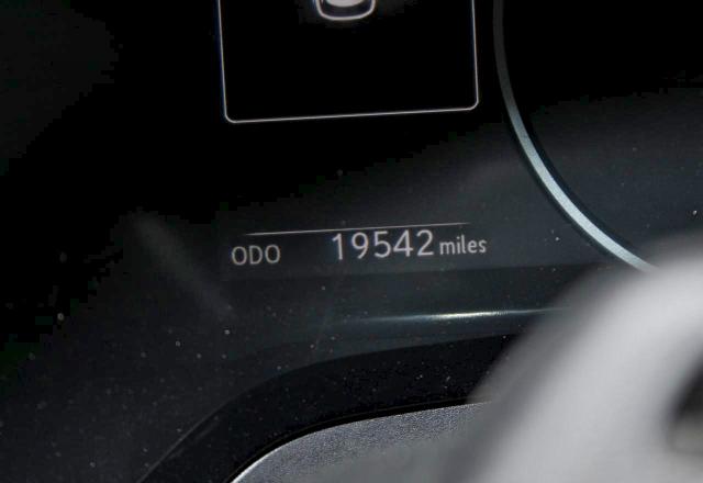 Фото 8 - LEXUS RX350