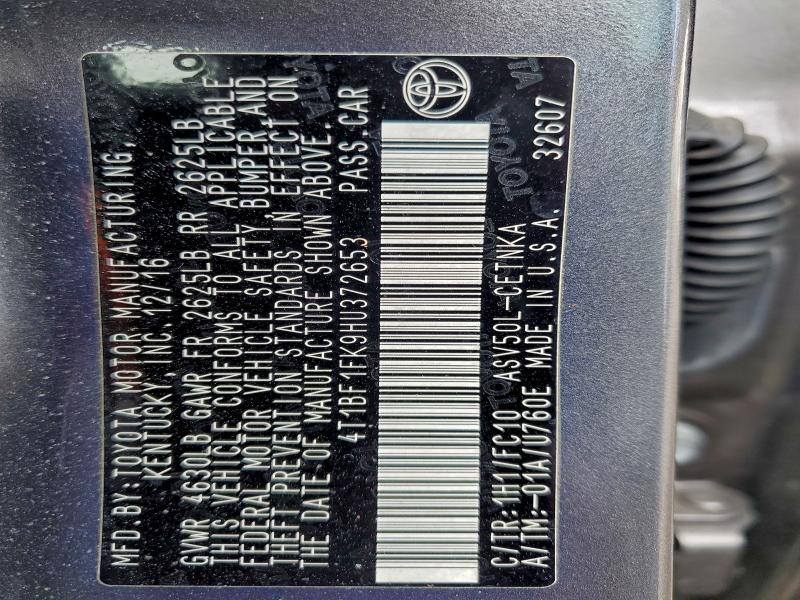 Фото 12 - TOYOTA CAMRY