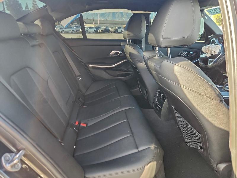 Фото 10 - BMW 3 SERIES