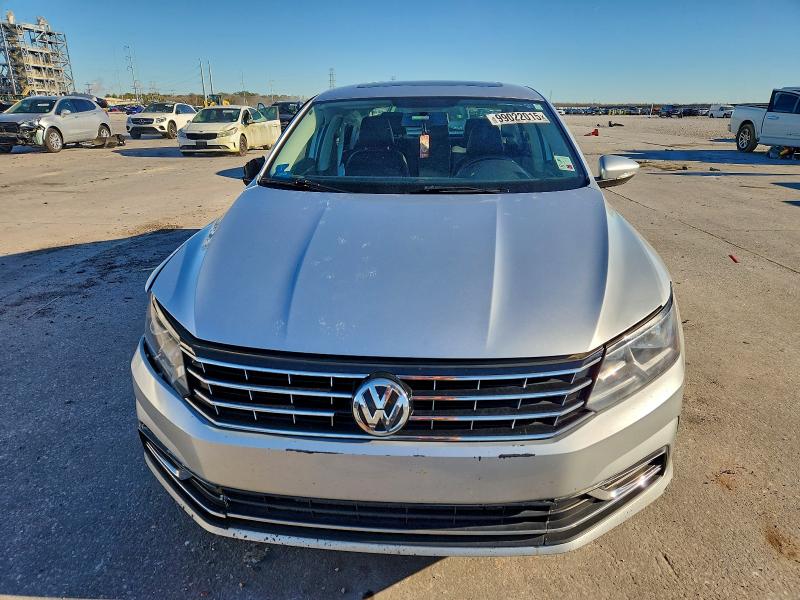 Фото 5 - VOLKSWAGEN PASSAT