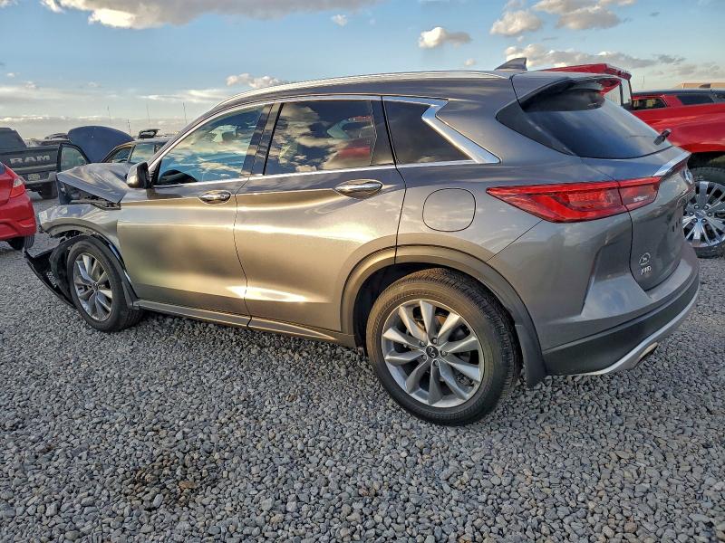 Фото 2 - INFINITI QX50