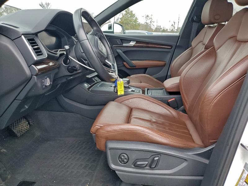 Фото 7 - AUDI Q5