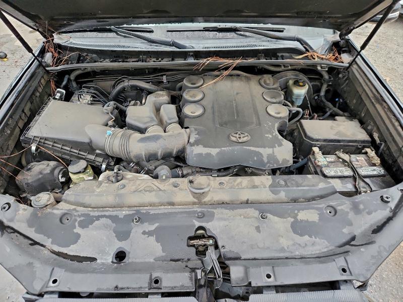 Фото 11 - TOYOTA 4RUNNER