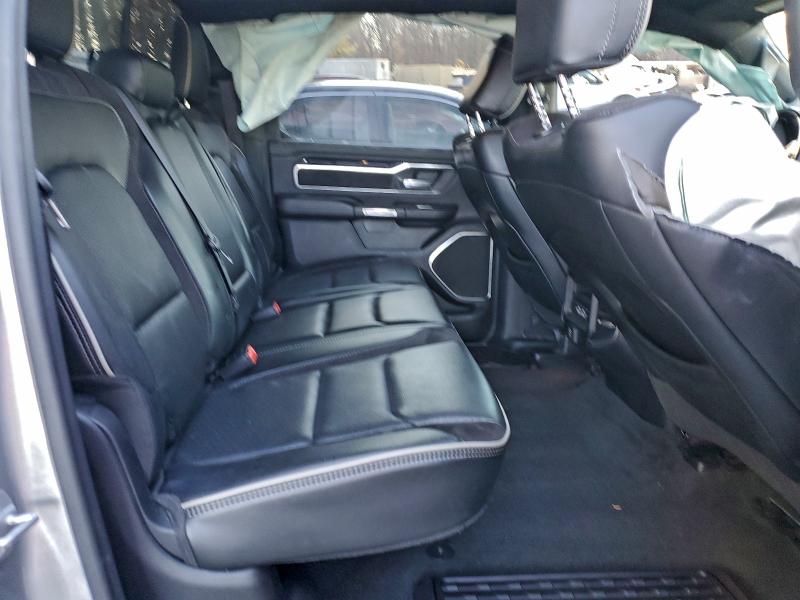 Фото 10 - RAM 1500