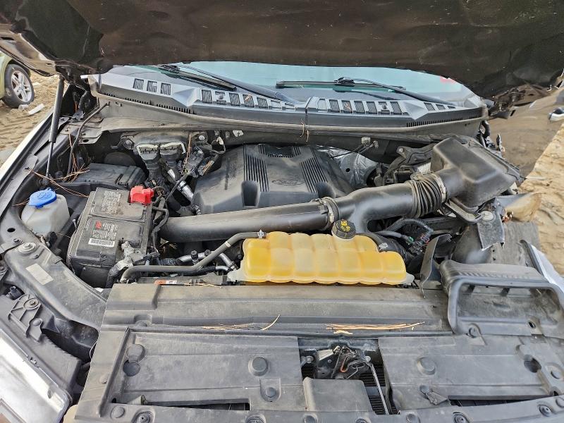 Фото 11 - FORD F-150