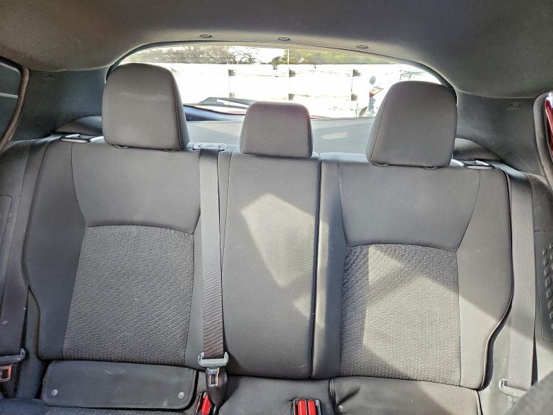 Фото 10 - TOYOTA C-HR