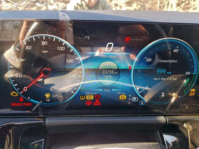 Фото 9 - MERCEDES-BENZ GLA-CLASS