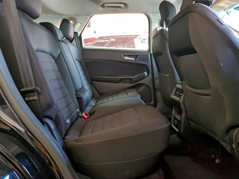 Фото 11 - FORD EDGE