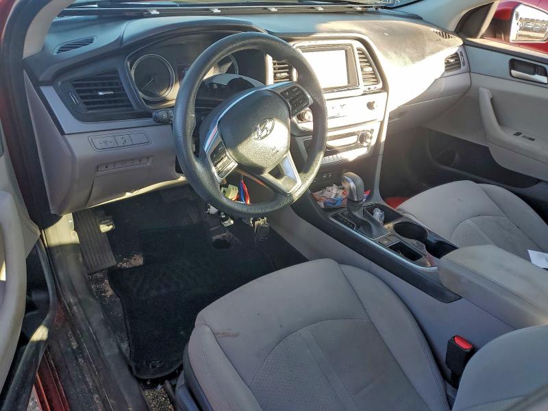 Фото 8 - HYUNDAI SONATA