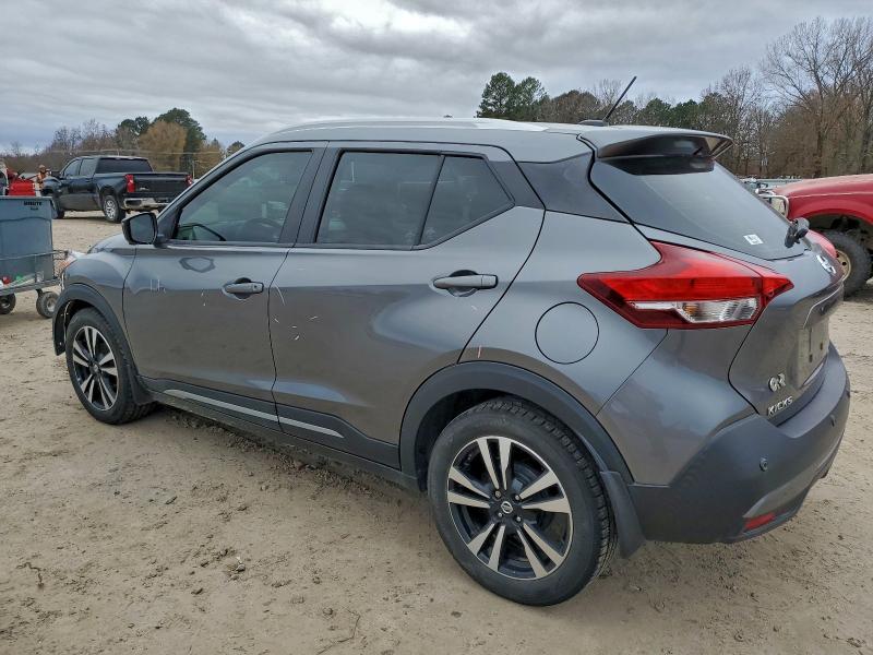 Фото 2 - NISSAN KICKS