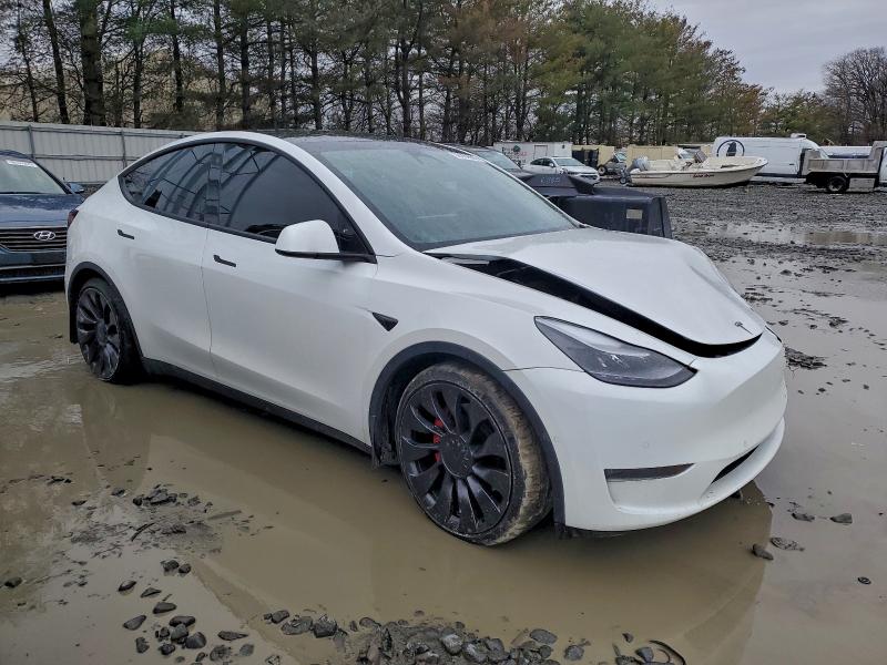 Фото 4 - TESLA MODEL Y