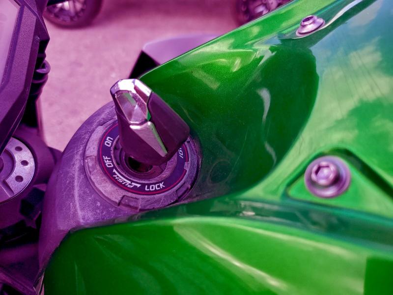 KAWASAKI ZR1000 G 2016