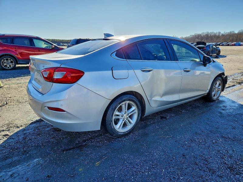 Фото 3 - CHEVROLET CRUZE