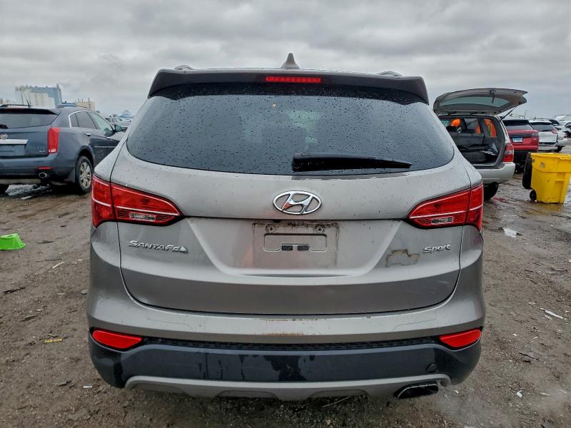 Фото 6 - HYUNDAI SANTA FE