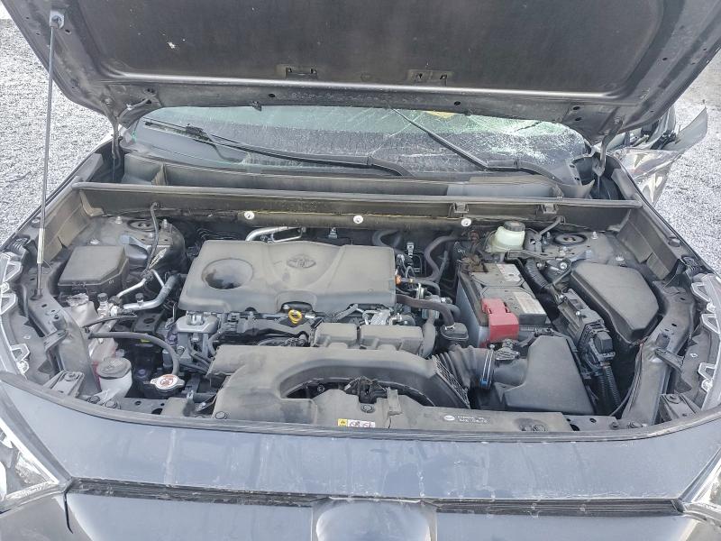 Фото 12 - TOYOTA RAV4