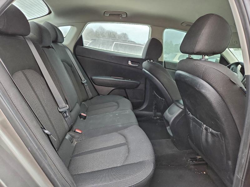 Фото 10 - KIA OPTIMA