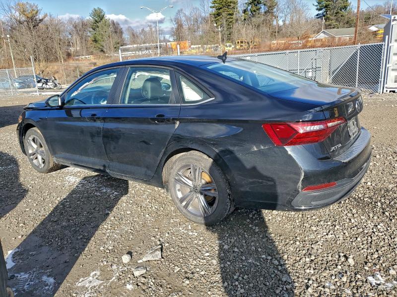 Фото 2 - VOLKSWAGEN JETTA