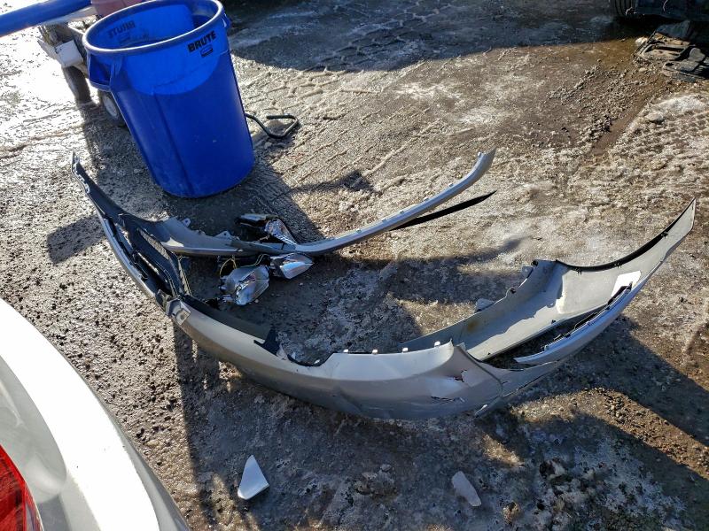 Фото 12 - HYUNDAI ELANTRA