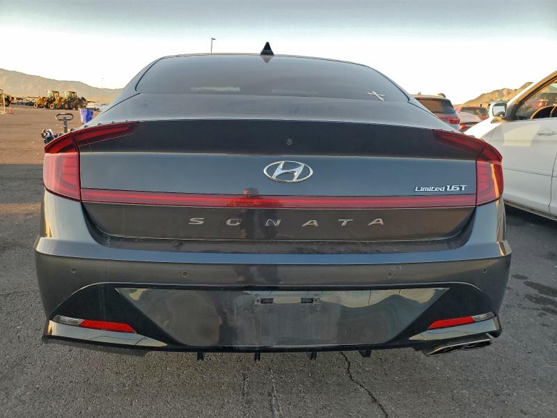 Фото 6 - HYUNDAI SONATA