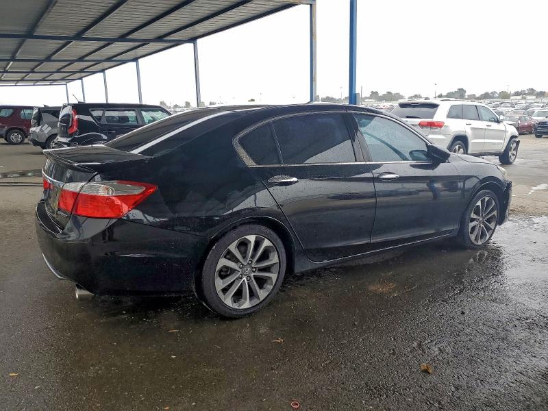 Фото 3 - HONDA ACCORD