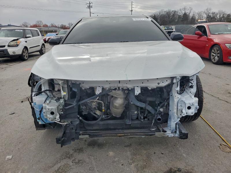 Фото 5 - TOYOTA CAMRY