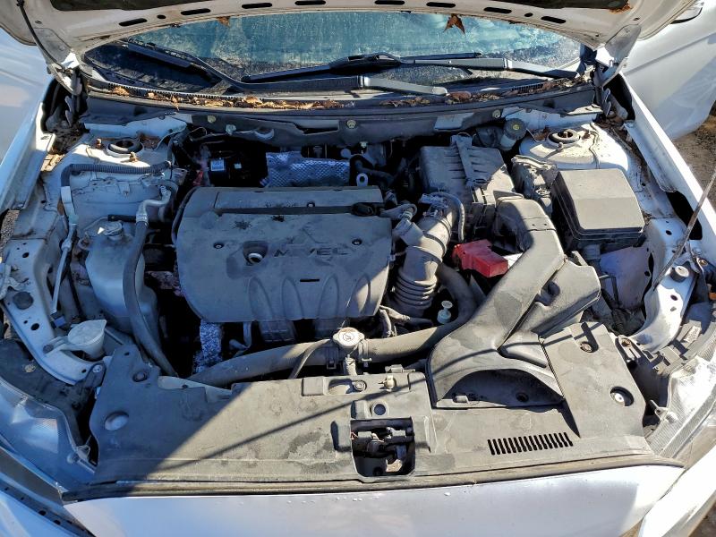 Фото 11 - MITSUBISHI LANCER