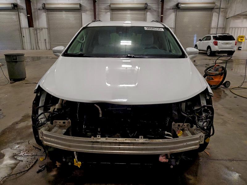 Фото 5 - CHRYSLER PACIFICA