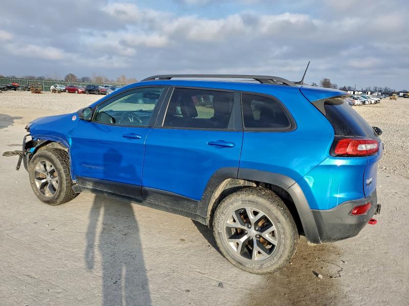 Фото 2 - JEEP CHEROKEE