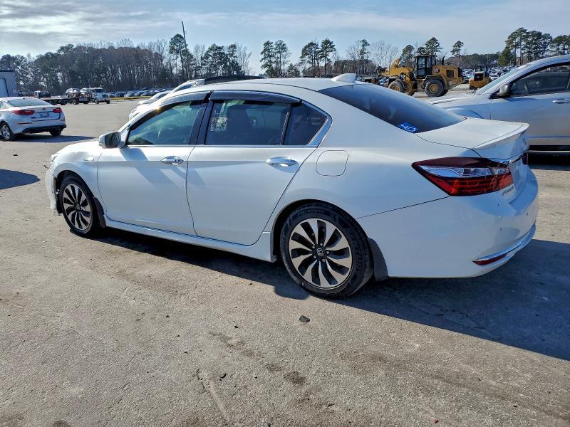 Фото 2 - HONDA ACCORD