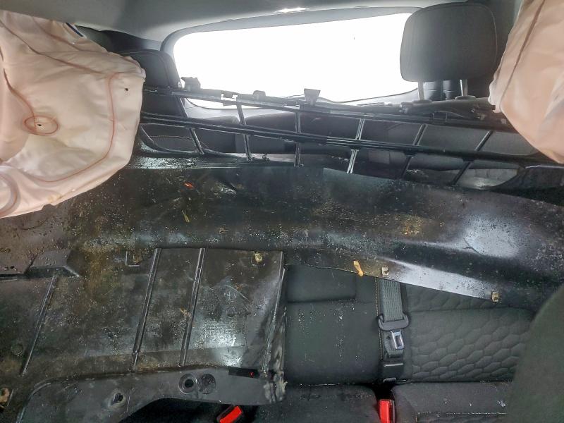 Фото 10 - CHEVROLET EQUINOX