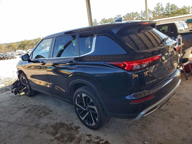 Фото 2 - MITSUBISHI OUTLANDER