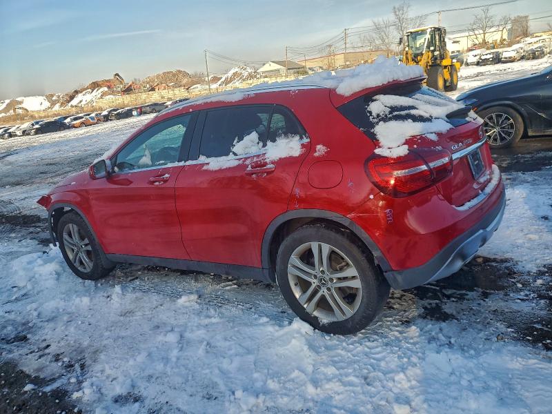 Фото 2 - MERCEDES-BENZ GLA-CLASS