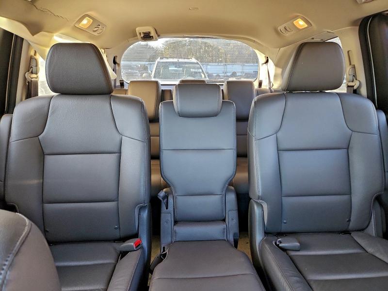 Фото 10 - HONDA ODYSSEY