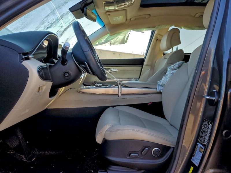 GENESIS GV70 BASE 2022 VIN KMUMADTB7NU063399