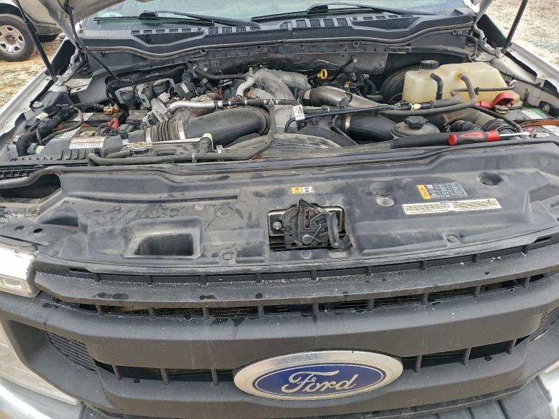 Фото 12 - FORD F250