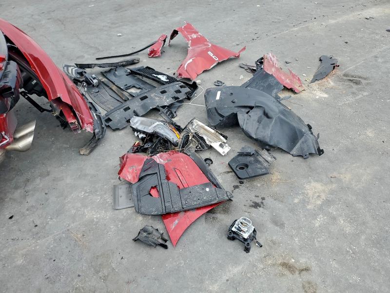 Фото 12 - FORD MUSTANG