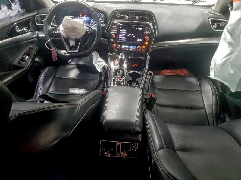 Фото 8 - NISSAN MAXIMA